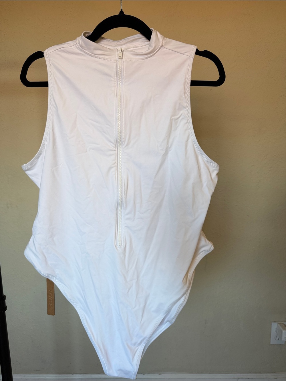 NWT SKIMS Zip-Front One-Piece Swim color Snow White size 3X - Picture 2 of 6